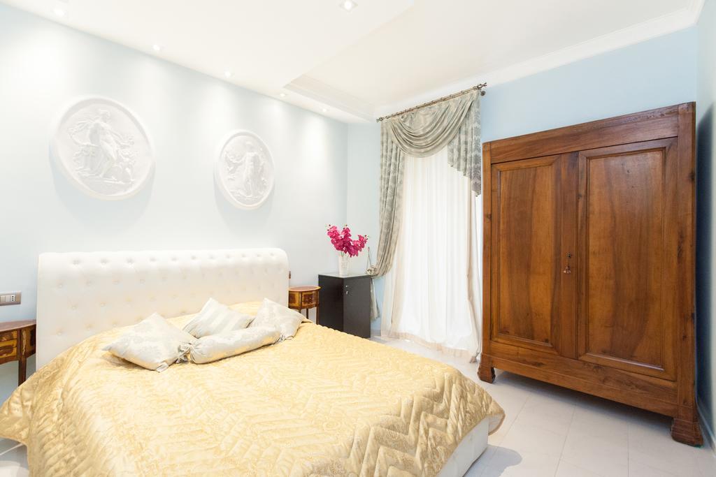 Impero Vaticano San Pietro ローマ 部屋 写真